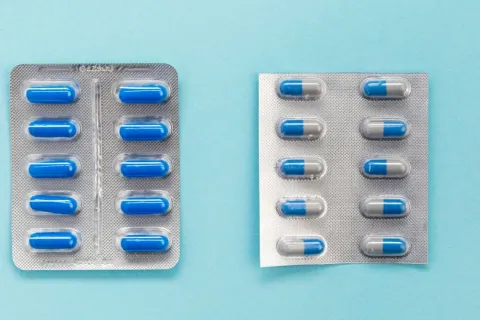 Wie Antibiotika die Wirkung von Potenzmedikamenten wie Cobra 120 beeinflussen können